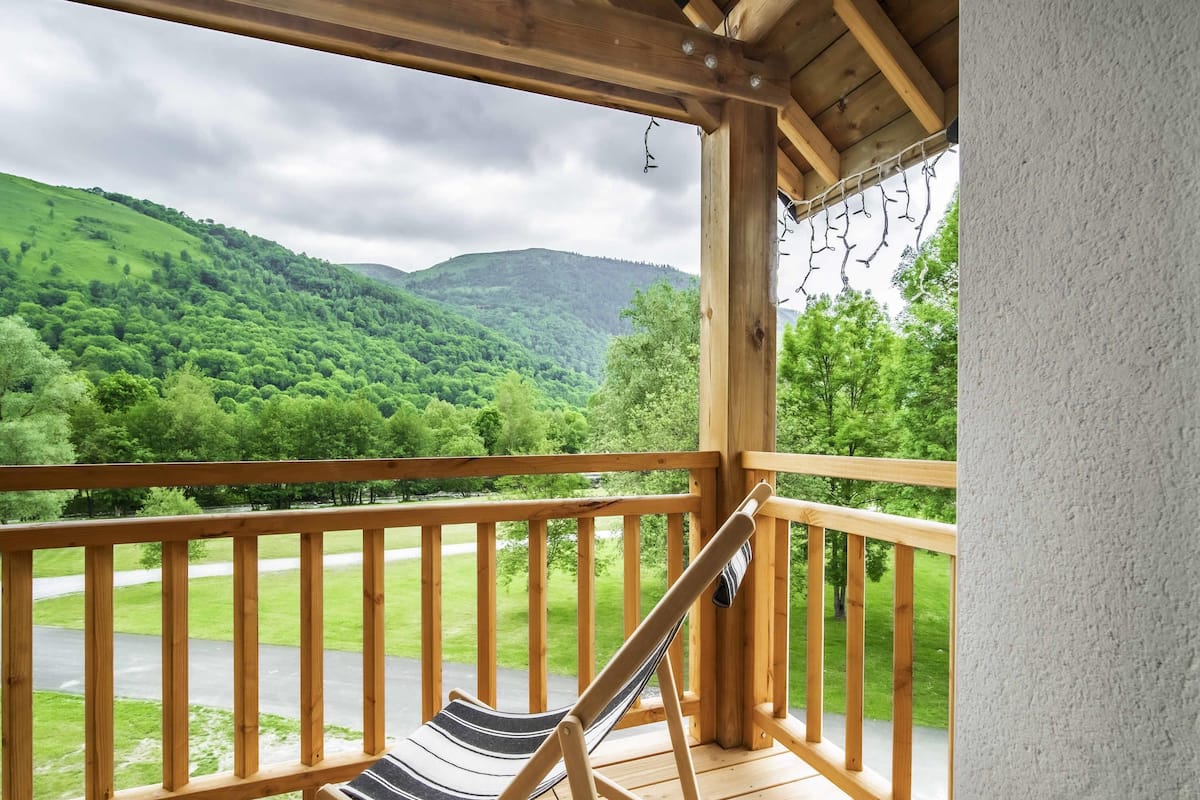 1 sovrum, värdeförvaringsskåp på rummet och ljudisolering