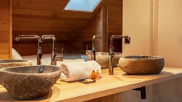 1 chambre, coffres-forts dans les chambres, chambres insonorisées