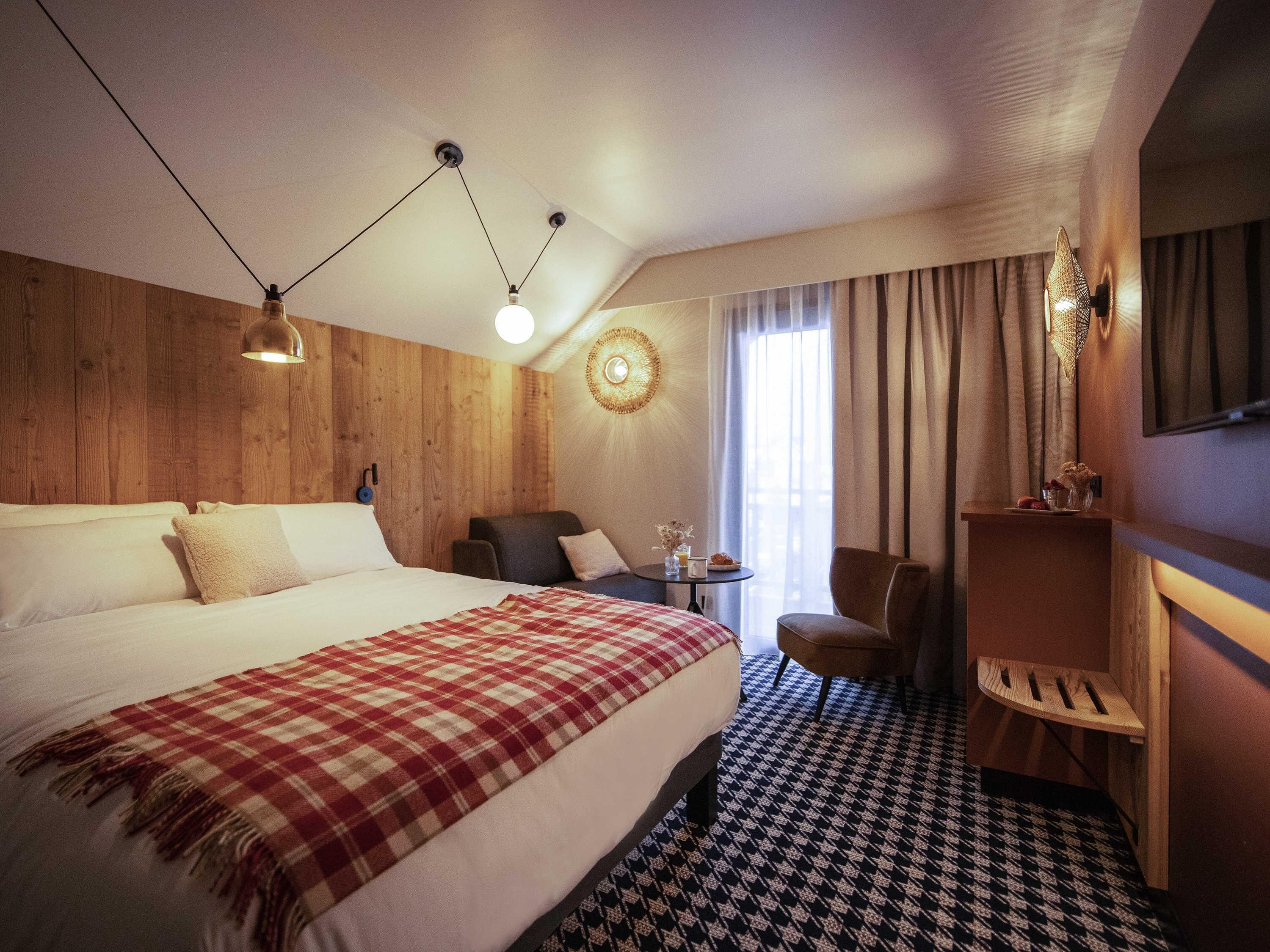 Comfort Triple Room, Balcony (village view) | In-room safe, soundproofing, free cribs/infant beds, free WiFi