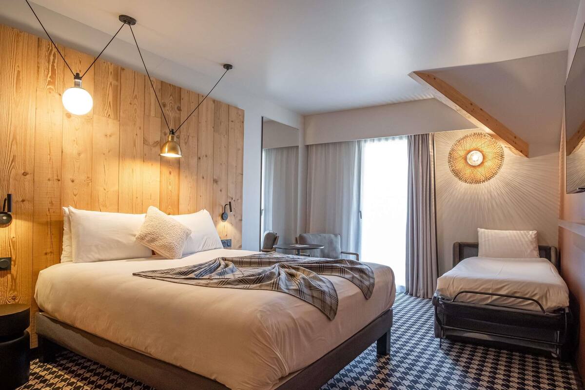 Comfort Triple Room, Balcony (village view) | In-room safe, soundproofing, free cribs/infant beds, free WiFi