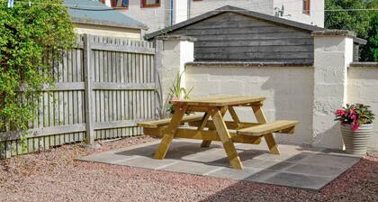 2 bedroom accommodation in Edzell, near Brechin
