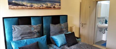 1 Schlafzimmer, Schreibtisch, Bügeleisen/Bügelbrett, WLAN