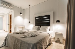 1 habitación, ropa de cama de alta calidad y colchones Tempur-Pedic