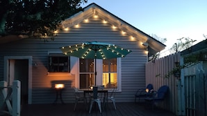 Unclassified image, 4 of 35, button - Ann St Cottage In The Heart Of Historic Beaufort (Beaufort)