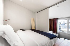 3 camere, ferro/asse da stiro, accesso a Internet