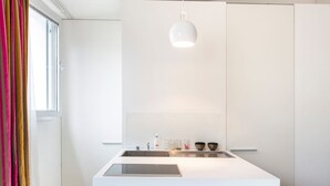 Coffee/tea maker, fridge, microwave, oven - Modern Design Apt in Marais (Paris)