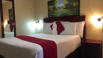 Standard Room | Individually decorated, individually furnished, desk, laptop workspace