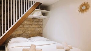 1 bedroom, iron/ironing board, Internet, bed sheets