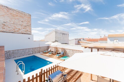 Cubo's Casa El Torcal / private pool / high privacy
