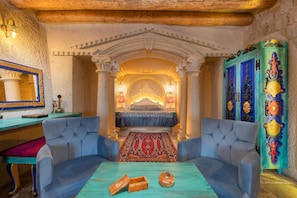 Deluxe Cave Suite | Premium bedding, free minibar, in-room safe, individually decorated - Acer Cave Hotel (Ürgüp)