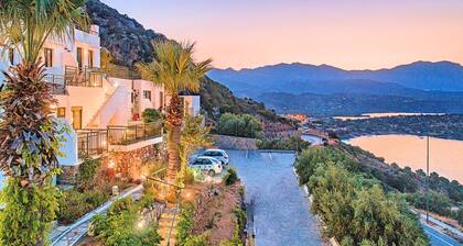 Istron Beachview Apartment