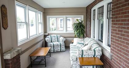 One mile from the Brink of Niagara Falls