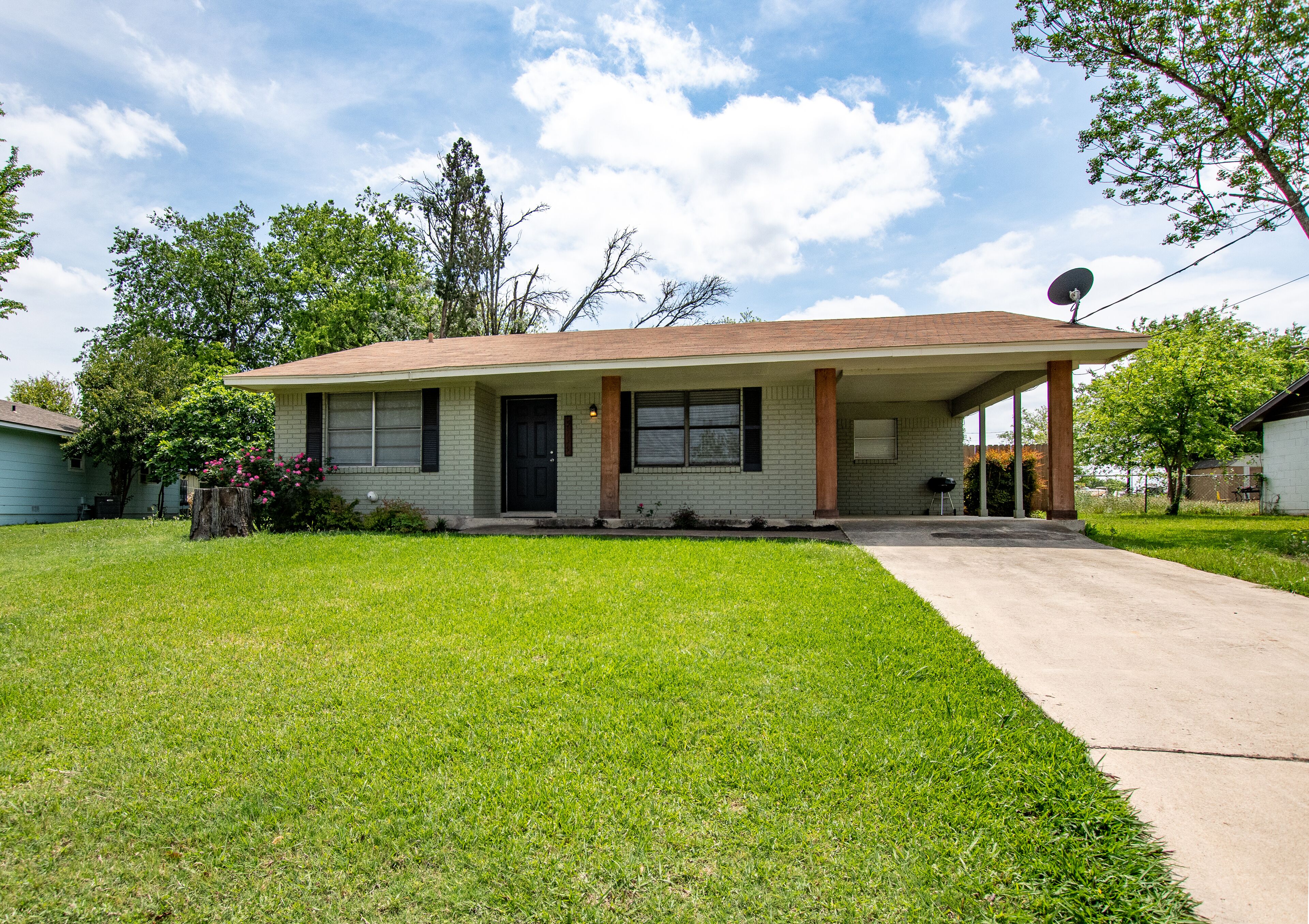 Cute and cozy! Minutes from Lake Belton *Military Friendly*