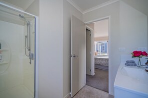 Badewanne, Haartrockner