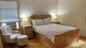 2 chambres, coffres-forts dans les chambres, fer et planche Ă repasser