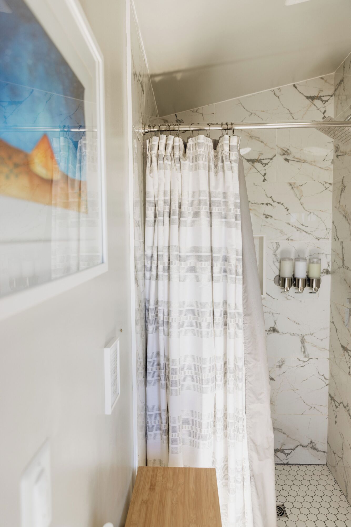 Shower, towels