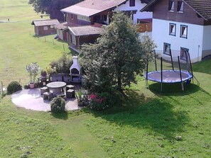 Outdoor dining - Ihr Ferienhof am Rande der Alpen, Nebenhaus (Seeg)