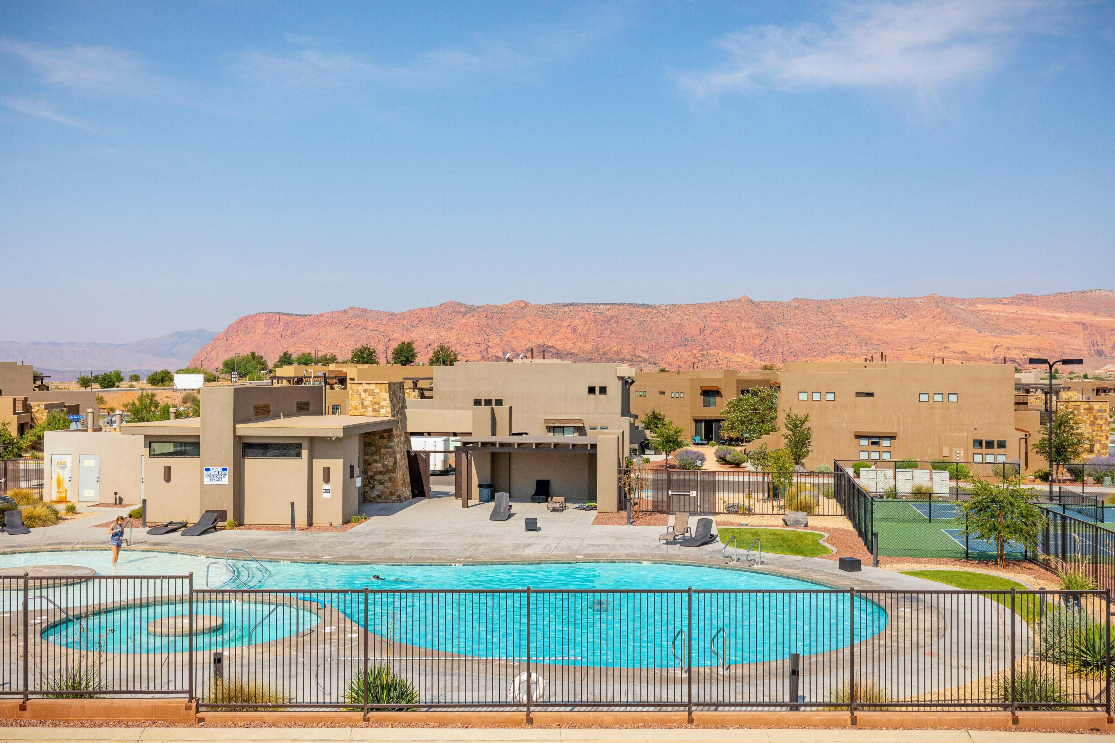 House, Multiple Beds (Cloud Nine) | Pool | Outdoor pool, a heated pool