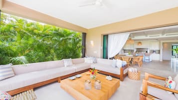 Smart TV, books, stereo, printers