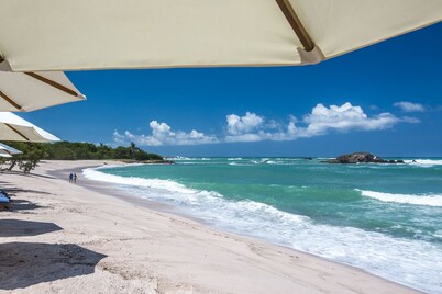 Fully remodeled unit inside the gates in Punta Mita