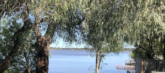 House  Lake Nagambie