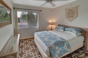 3 habitaciones, escritorio, wifi gratis y ropa de cama 