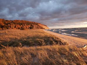 Espreguiçadeiras, toalhas de praia