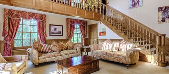 6 bedroom accommodation in Skendleby Psalter, near Alford