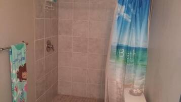 Towels, soap, shampoo, toilet paper