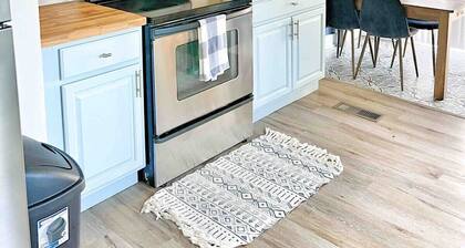 Cozy 3BR Retreat •Pet-Friendly • Fenced Yard • Parking