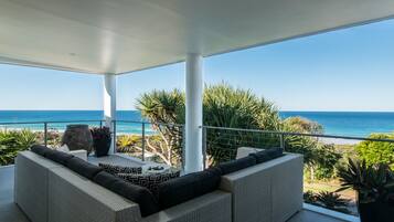 Vila Premium, 4 kamar tidur, kolam renang pribadi, pemandangan samudra | Pemandangan perairan