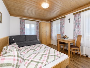 3 bedrooms, internet - Spacious apartment with a balcony (Wagrain)