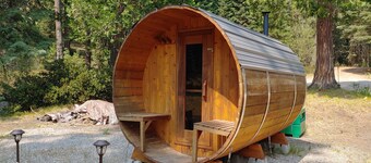 Yurt in Secluded Setting Near Mt Shasta/McCloud, CA