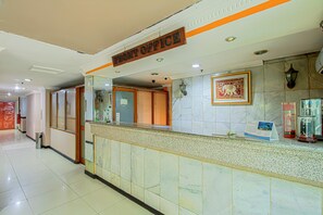 Lobby - Ende Elok Hotel (Jakarta)