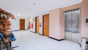 Interior - Ende Elok Hotel (Jakarta)