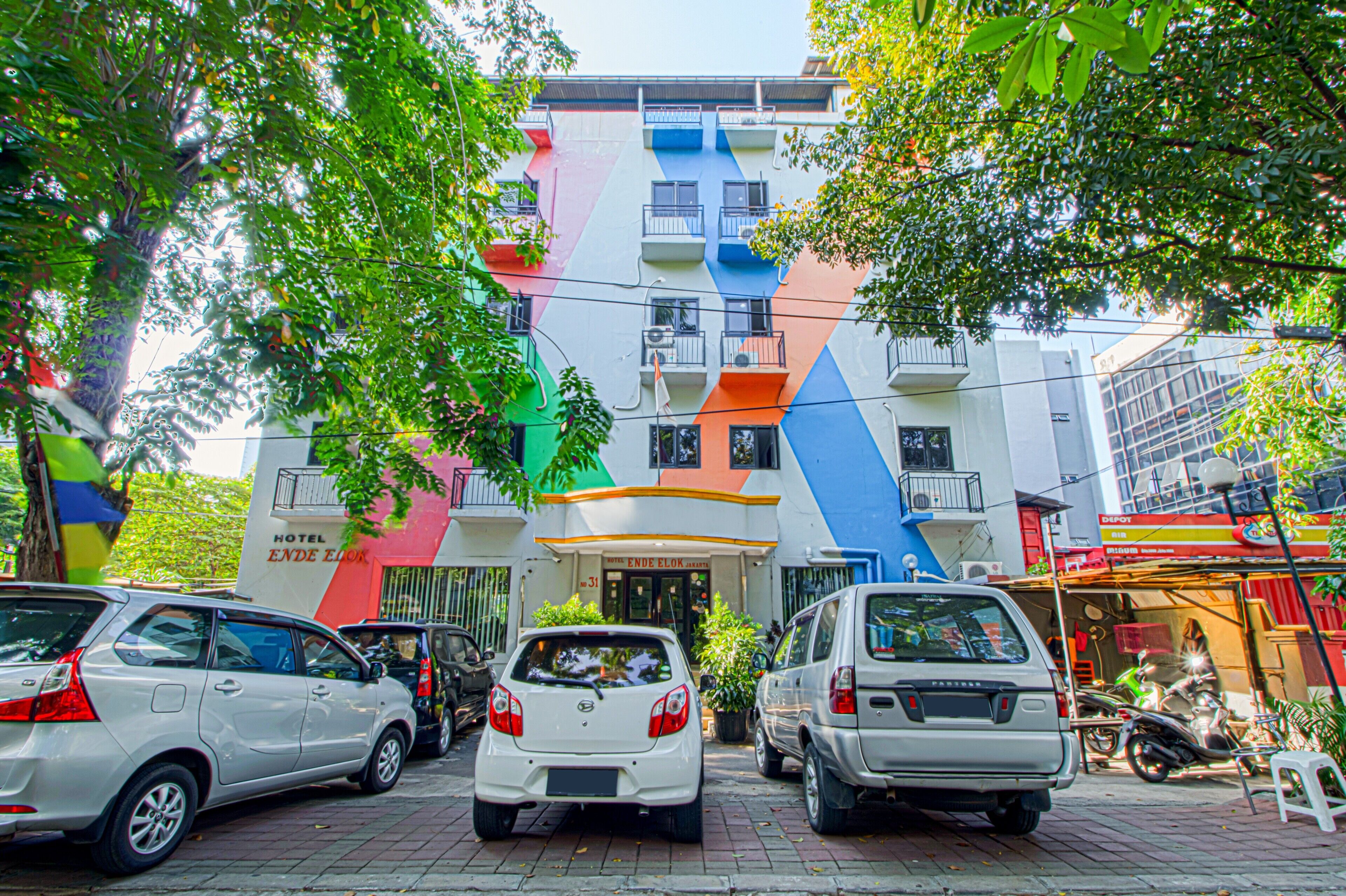 Free self-parking