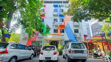 Free self-parking