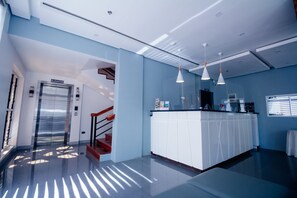 Interior entrance - Belltower Csheli Suites Bantay - Vigan By Zuzu (Bantay)