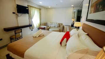 办公桌、隔音、熨斗/熨板、免费 WiFi