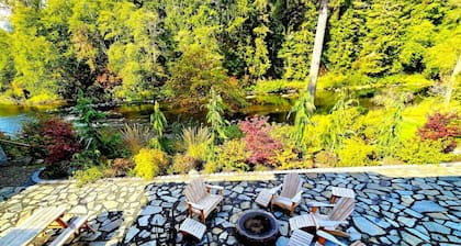 The Cullen's Clair de Lune, River-front Estate