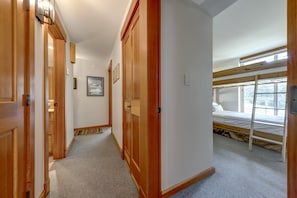 3 Schlafzimmer, kostenloses WLAN, Bettwäsche