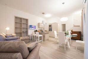 24-inch flat-screen TV with digital channels, TV, heated floors