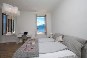 2 habitaciones, tabla de planchar con plancha y wifi gratis