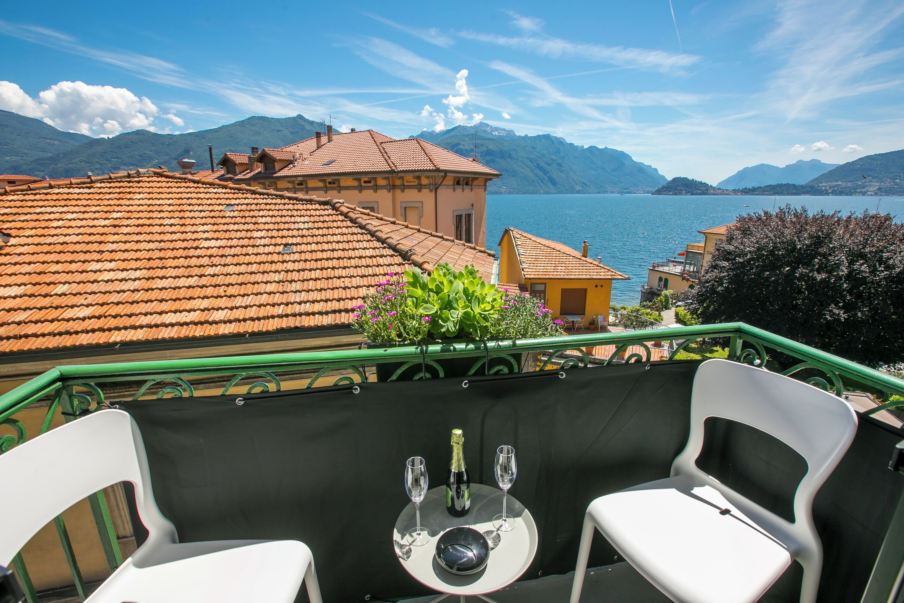 Family Apartment, Multiple Bedrooms, 2 Bathrooms (Casa Maria Menaggio) | Property grounds