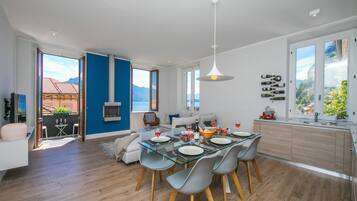 Familienapartment, Mehrere Schlafzimmer, 2 Bäder (Casa Maria Menaggio) | Eigene Küche