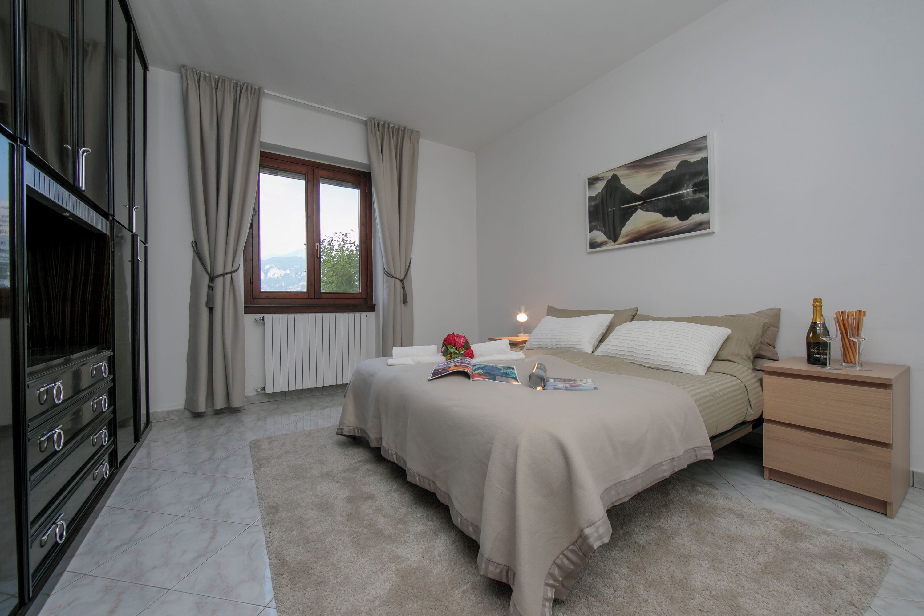 Family Apartment, Multiple Bedrooms, Mountainside (Sonenga Panoramic Terrace)