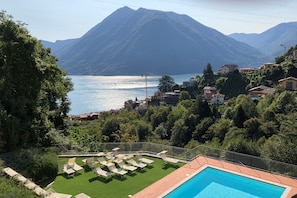 Außenpool (je nach Saison geöffnet)