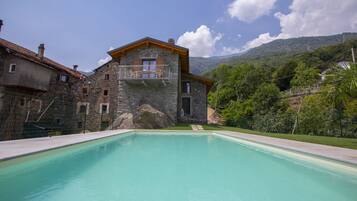 Seasonal outdoor pool