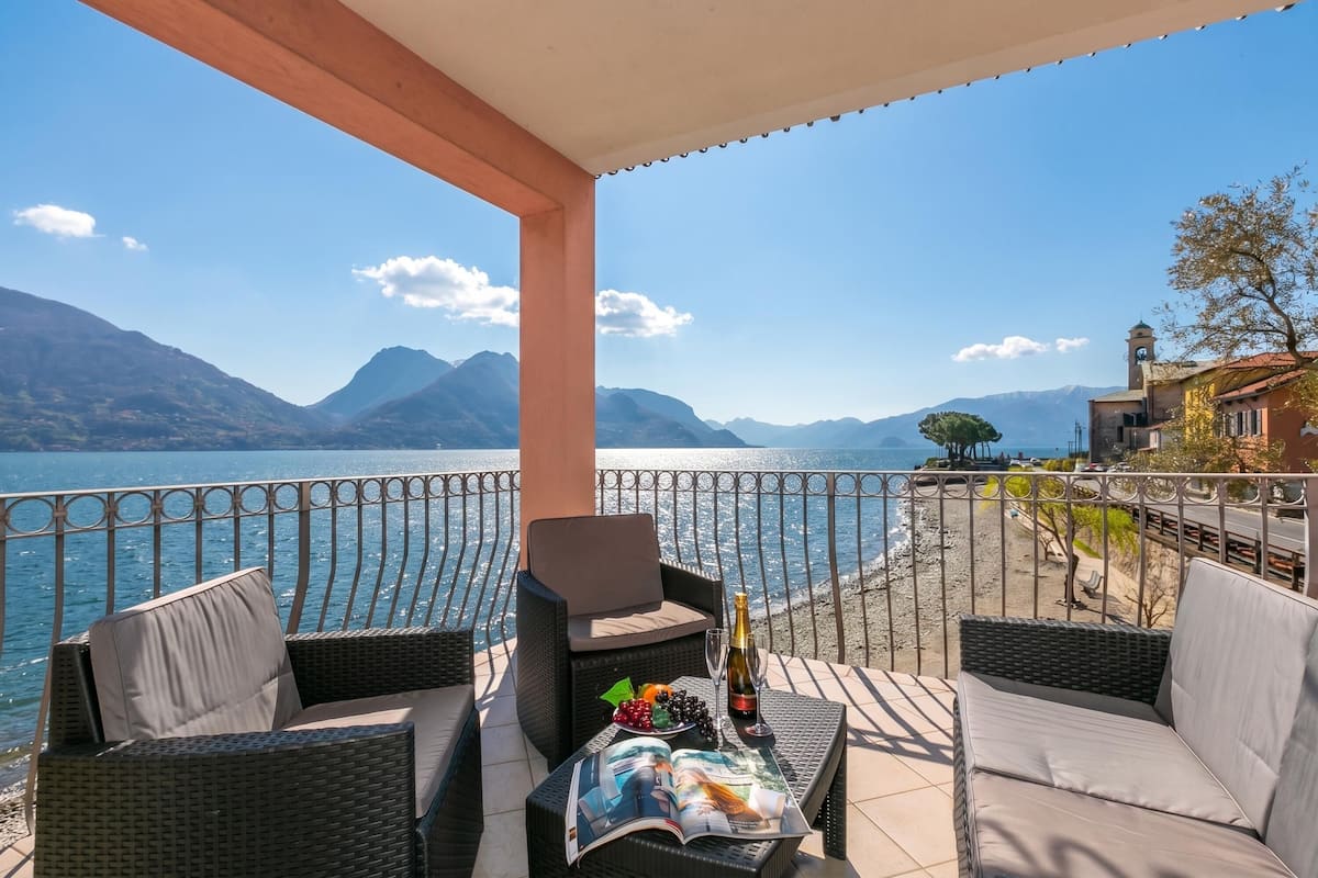 Family Apartment, 1 Bedroom, Microwave, Lakeside (Garibaldi Lake View 3) | Terrace/patio