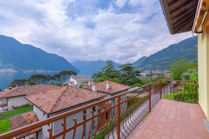 Appartement familial, Plusieurs lits (Ossuccio Belvedere) | Balcon